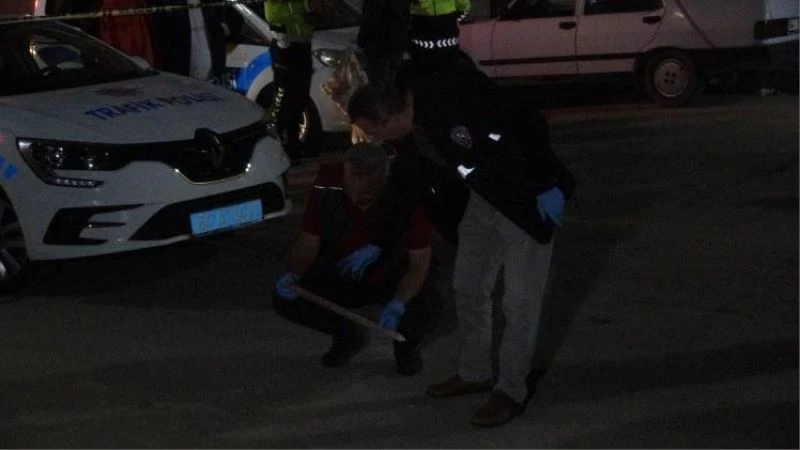 Husumetli ailelerin kavgasında ortalık savaş alanına döndü: 4 yaralı
