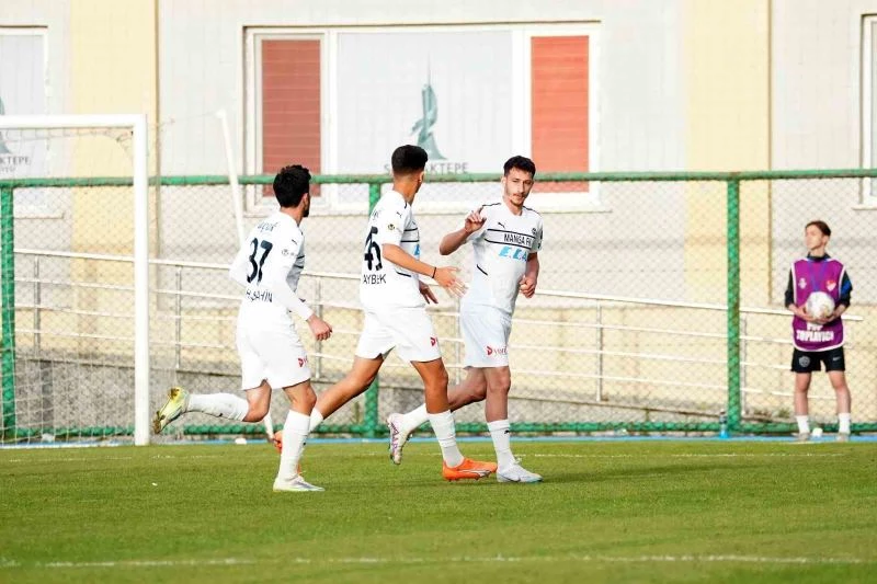 Spor Toto 1. Lig: Tuzlaspor: 1 - Manisa FK: 2
