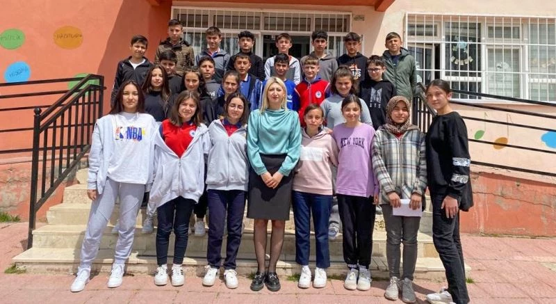 Kütahya’da 150 genç zararlı maddelere karşı bilgilendirildi
