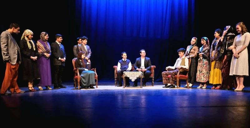 AVP Sahnesi’nde mezuniyet coşkusu
