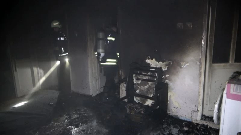 Apartmanda yangın paniği
