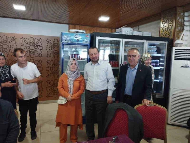 Simav İlçe Müftülüğünden engellilere kahvaltı
