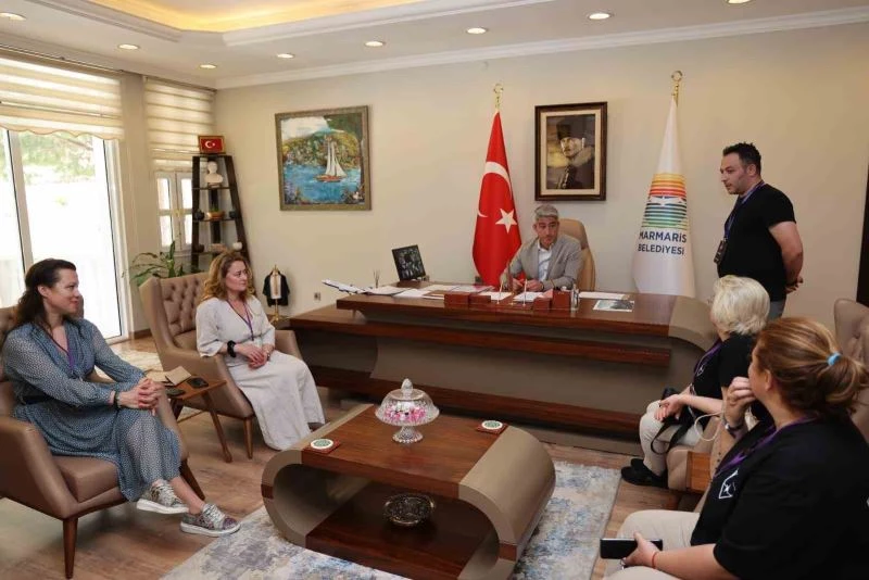Marmaris Belediyesi Galart ekibini ve dansçı konukları ağırladı
