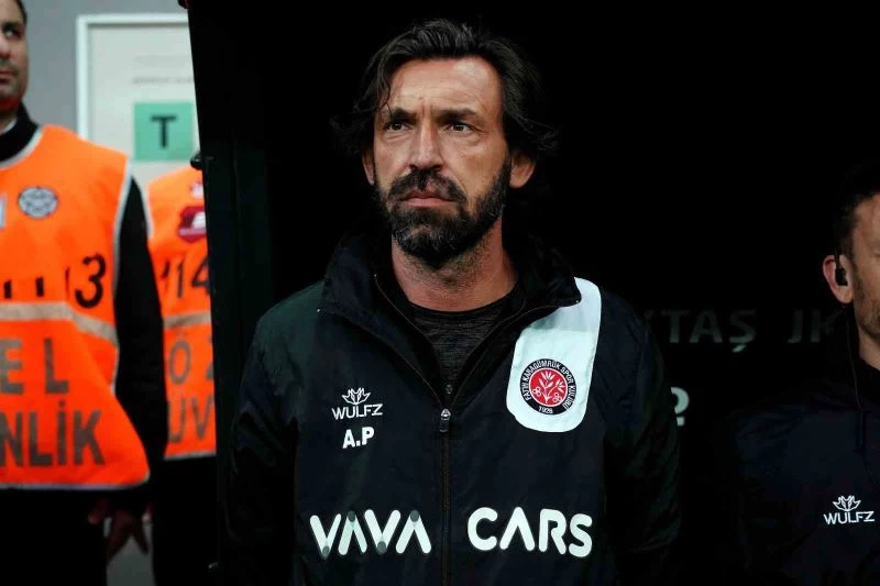 Andrea Pirlo’dan kadroda tek değişiklik
