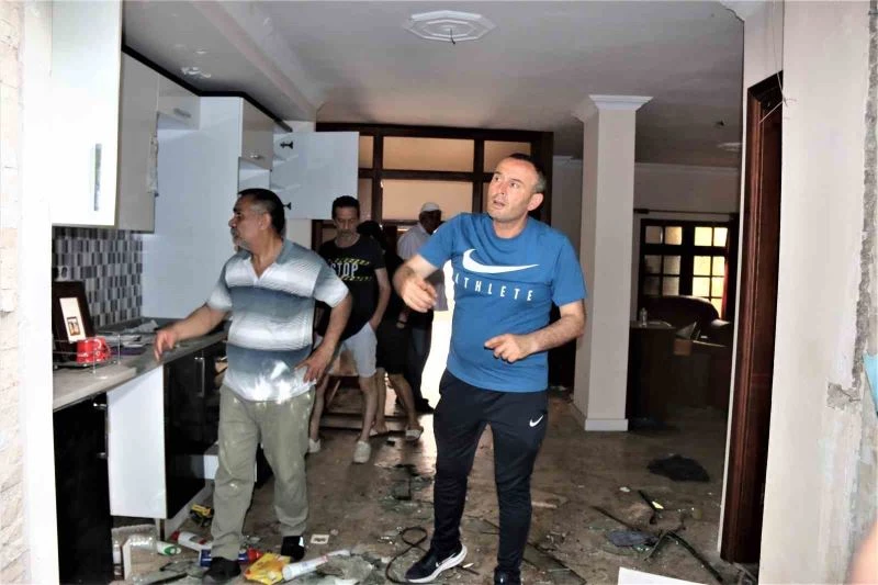 Tarihi binanın Hollandalı sahibi öldü, mahalle muhtarı gördüklerine inanmakta zorlandı
