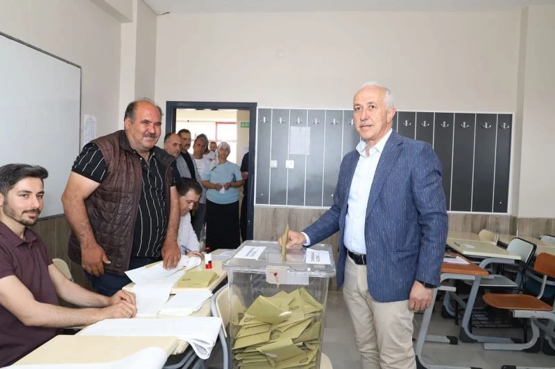 Başkan Gültak, seçim sonuçlarını değerlendirdi
