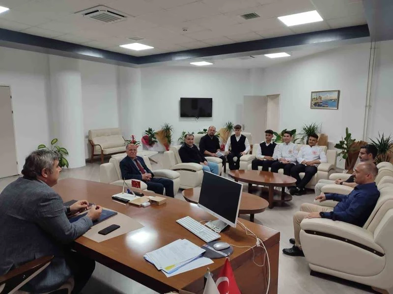 Alanında uzmanlaşmak için Afyonkarahisar’dan Prag’a gidiyorlar
