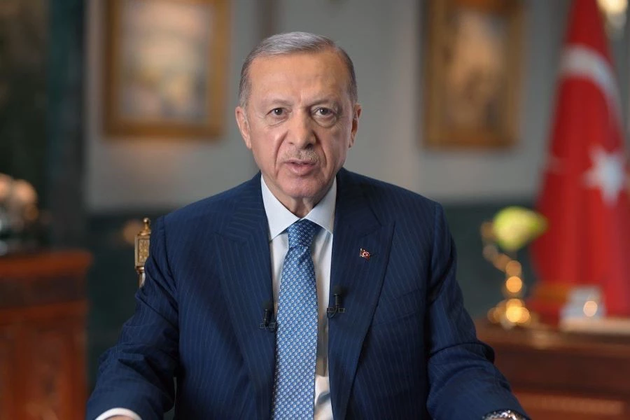 Cumhurbaşkanı Erdoğan: “Depremzede kardeşlerimizi sahipsiz bırakmayacak, yanlarında olmayı sürdüreceğiz”