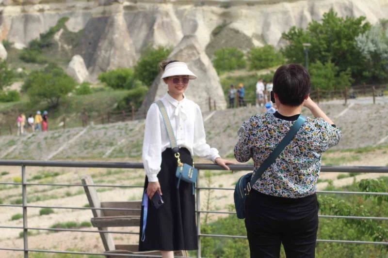 Kapadokya’da Çinli turist hareketliliği yeniden başladı
