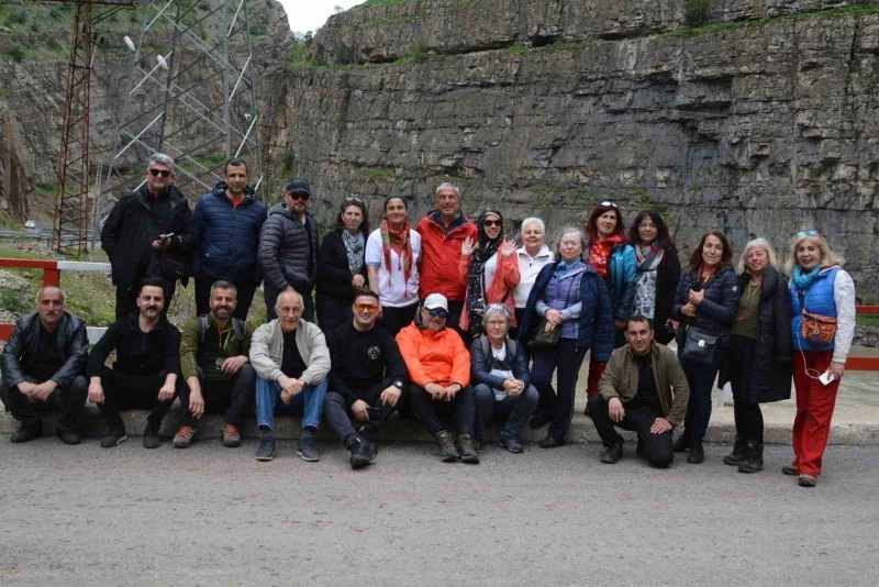 Yerli turistler Kato Dağı’nda
