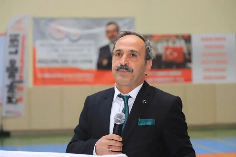 Erzincan ASKF Başkanı Turan güven tazeledi
