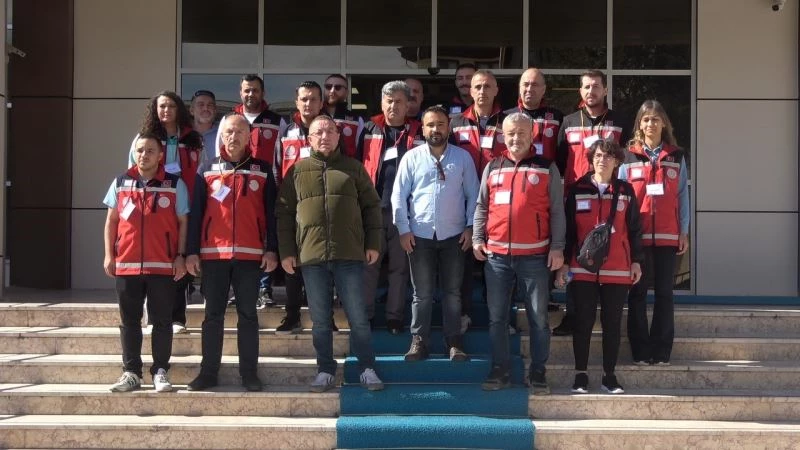 Gönüllü öğretmenler depremzede öğrenciler için seferber olmaya devam ediyor
