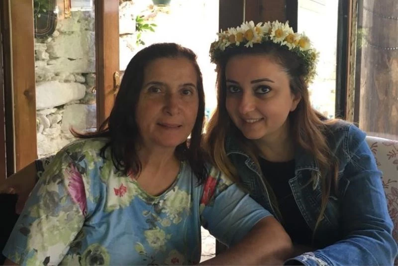 Kazada annesini kaybeden vekil adayı: 