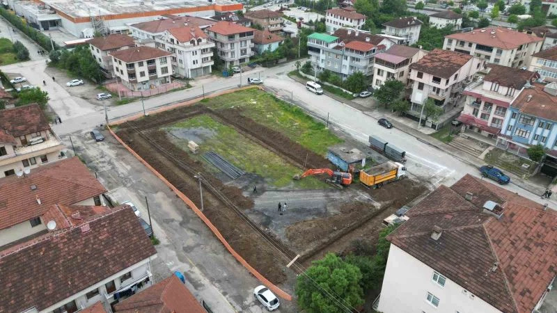 140 pazarcı aynı anda tezgah açacak
