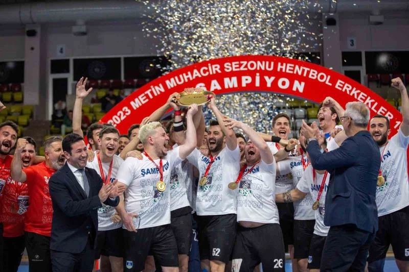 Hentbol Erkekler 1. Ligi’nde Bahçelievler Belediye Spor şampiyon oldu
