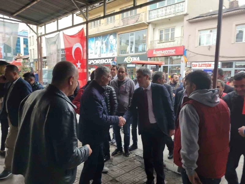Talip Uzun, Cumhurbaşkanı Erdoğan’a destek için memleketi Sarıkamış’ta
