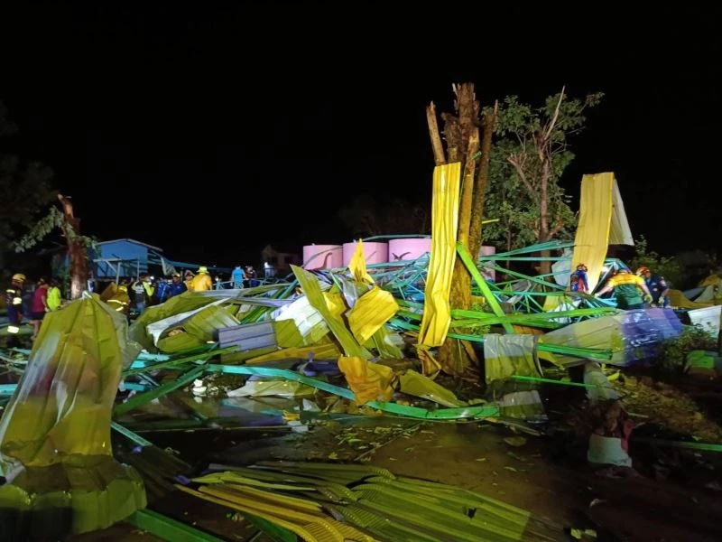 Tayland’da okul bahçesinin çatısı çöktü: 7 ölü
