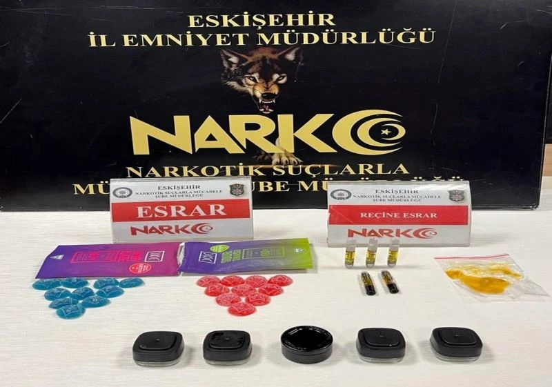 1,8 kilogram uyuşturucu madde ele geçirilen operasyonlarda 18 şüpheli yakalandı
