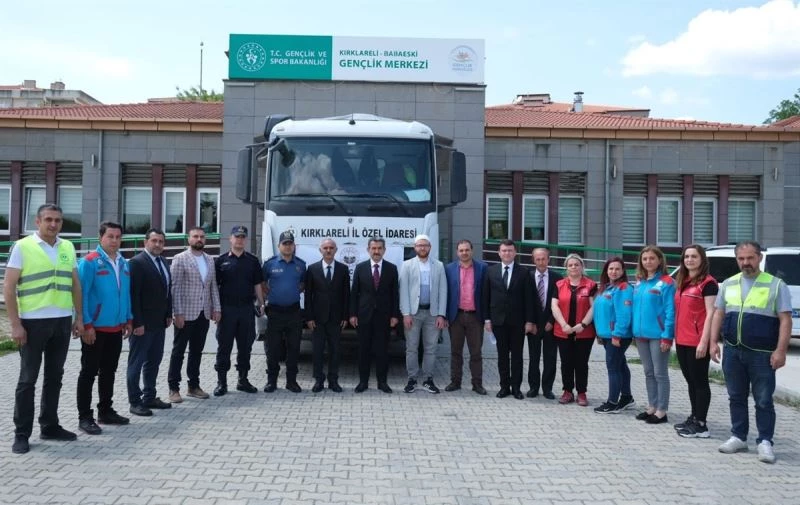 Kırklareli’nden deprem bölgesine yardım
