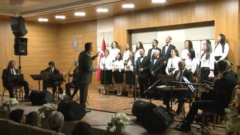 Atılım Üniversitesi Türk Sanat Müziği Korosu “Saz ile Söz Aşkı” konserini gerçekleştirdi
