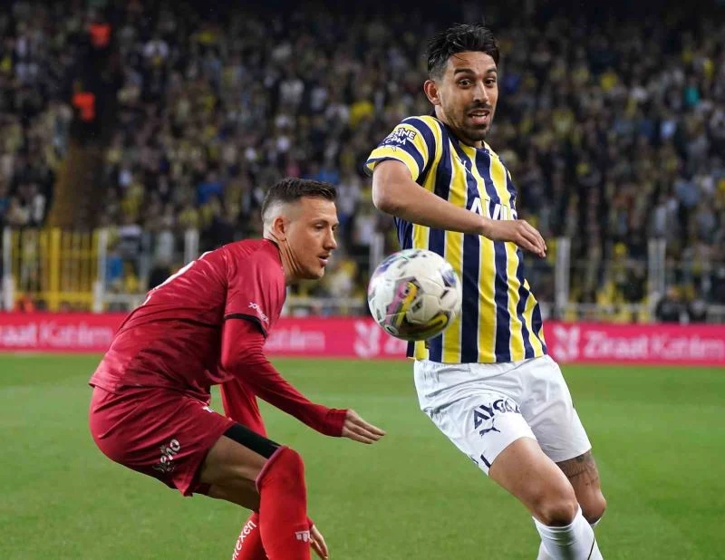 Ziraat Türkiye Kupası: Fenerbahçe: 0 - DG Sivasspor: 0 (İlk yarı)
