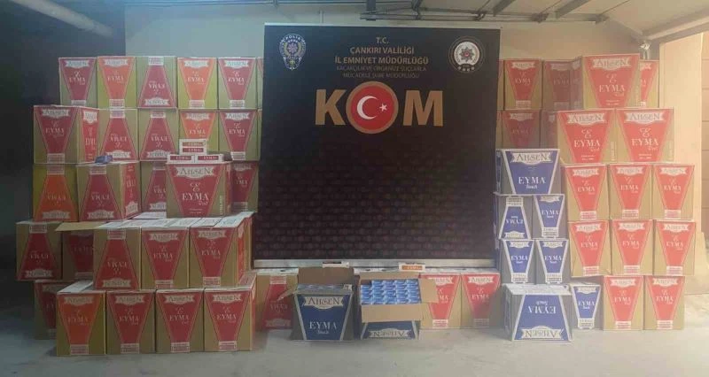 Çankırı’da 1 milyon 40 bin dal kaçak makaron ele geçirildi: 2 gözaltı
