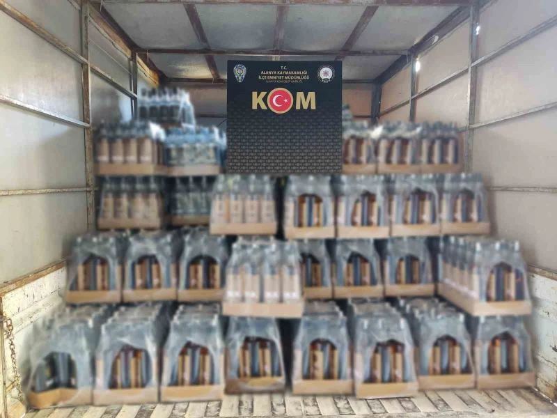 Alanya’da 15 bin 223 şişe sahte ve kaçak alkol ele geçirildi
