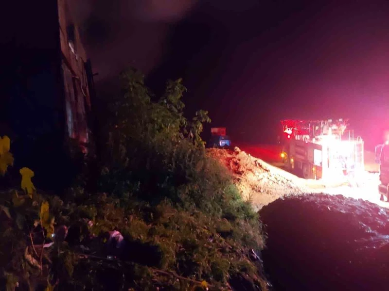 Tokat’ta ahşap ev yangınında bir kişi öldü
