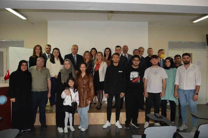 7. Karacabey MYO Öğrenci Kongresi sona erdi
