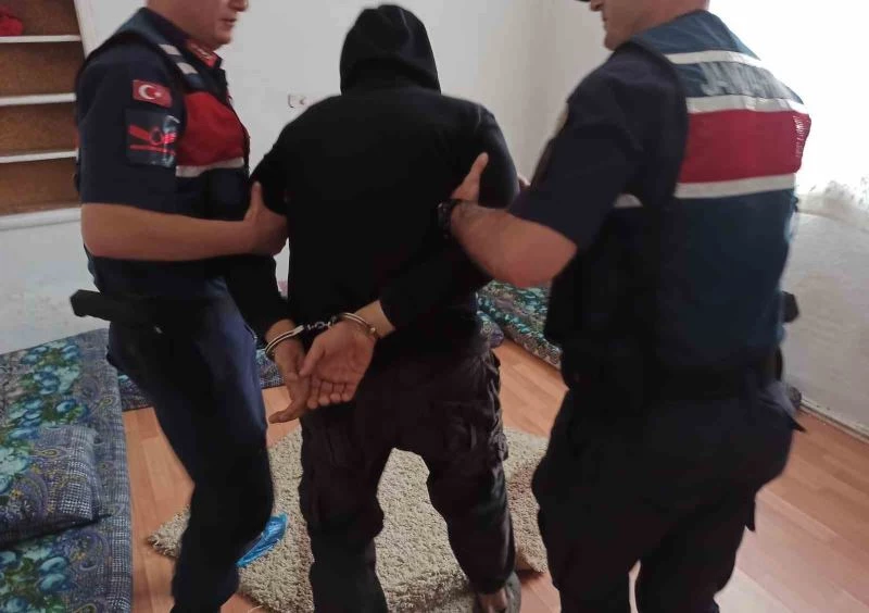 Manisa’da jandarmadan DAEŞ operasyonu
