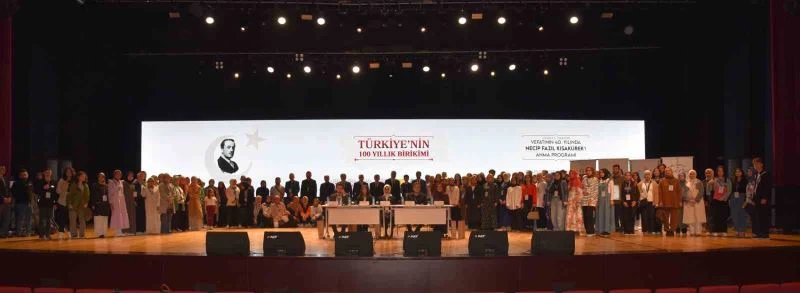 Konya’da Necip Fazıl Kısakürek vefatının 40. yıldönümünde anılıyor
