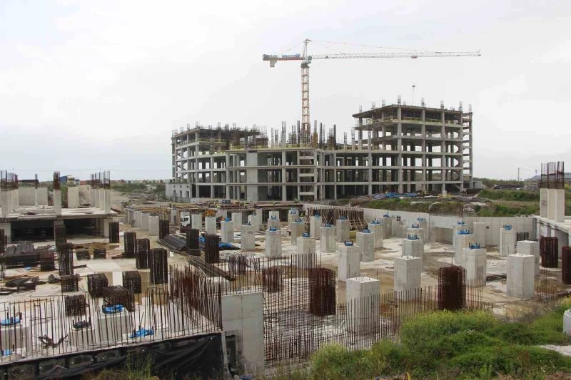 Bakan Karaismailoğlu’ndan rehavet uyarısı
