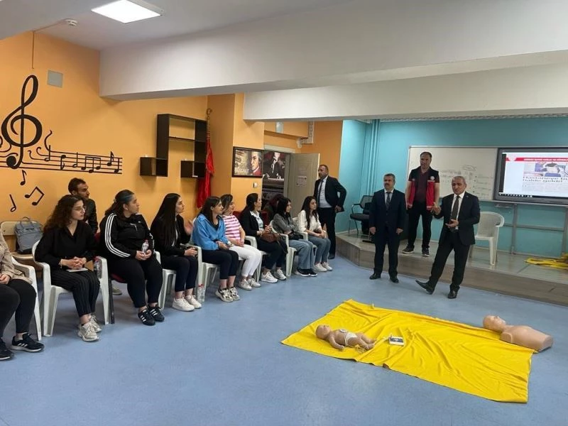 Hakkari’de ilk yardım kurslarına talep arttı
