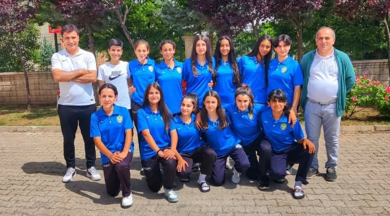 Diyarbakırlı öğrenciler futsal da yarı finalde
