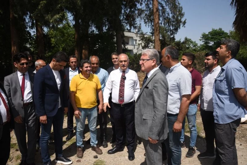 Başkan Kadir Kara, yaşanan afetten zarar gören sakarcalık köyünü ziyaret etti