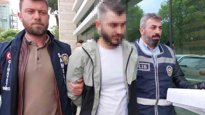 Kız arkadaşına sosyal medya üzerinden 