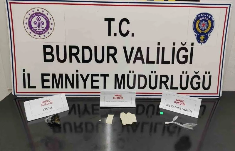 Burdur’da düzenlenen uyuşturucu operasyonlarında 11 kişi hakkında işlem yapıldı
