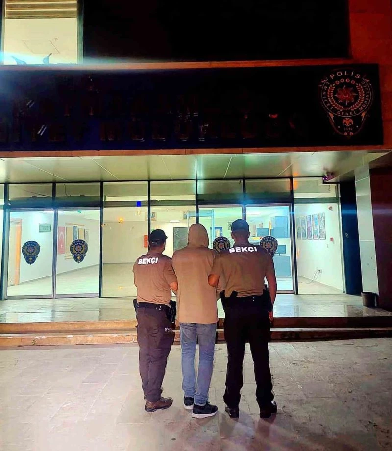 9 yıl hapis cezası ile aranan şahıs gece kartallarına yakalandı
