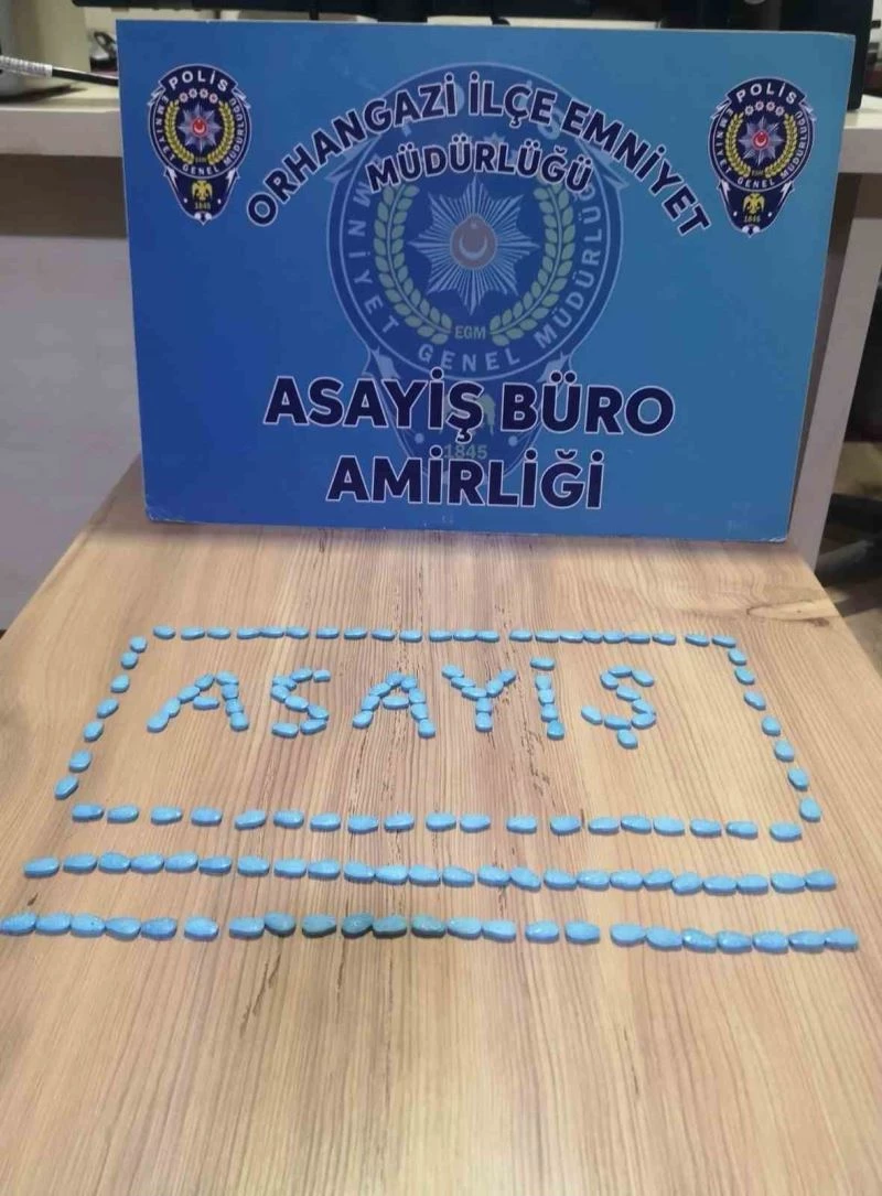 127 adet uyuşturucu hapla yakalanan şahıs adli kontrol şartıyla serbest kaldı
