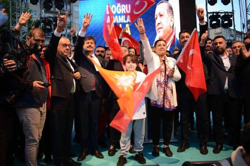 AK Parti İl Başkanı Ünsal, 