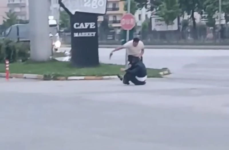 Bursa’da şüphelilerin polisle kovalamacası amatör kameraya yansıdı
