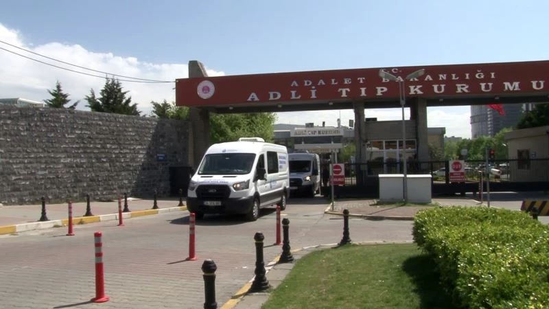 Arnavutköy’de babası tarafından vurulan Mutlucan Ateş’in cenazesi Adli Tıp Kurumu’ndan teslim alındı
