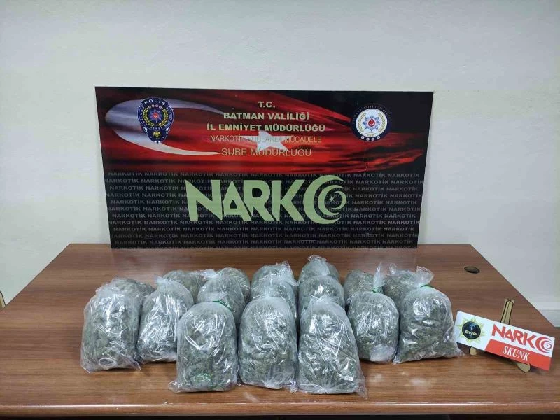 Batman’da 3 kilo 358 gram skunk ele geçirildi
