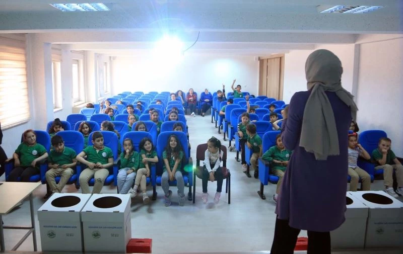 Geleceğin sahiplerine sıfır atık bilinci aşılandı
