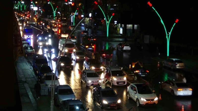 Muş’ta Galatasaray’ın 23. şampiyonluk sevinci
