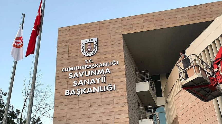 Savunma Sanayiinden Depremzede Gençlere 19 Mayıs Hediyesi