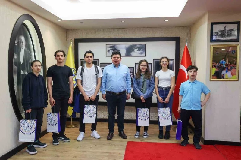 Dijital Dershane’de ödüller sahiplerini buldu
