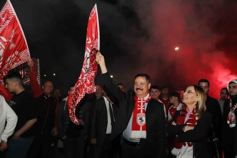 Başkan Deveci’den Samsunspor taraftarına bin bilet jesti
