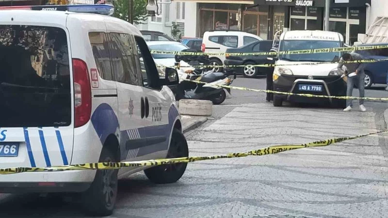 Manisa Valiliğinden etrafa ve polise ateş açan şahısla ilgili açıklama
