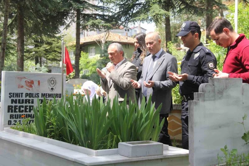 Kastamonu Emniyet Müdürlüğü şehit memurunu Havza’da andı
